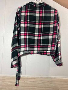 Chic Plaid Tie-Front Cropped Shirt