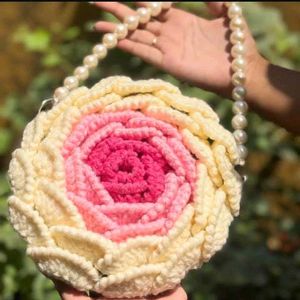 Ombre pink rose side purse 👛