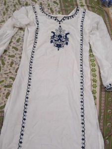 Embroidered White Kurta