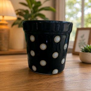 ceramic pot
