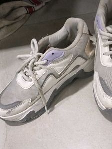 Comfortable White &amp; Grey Sneakers