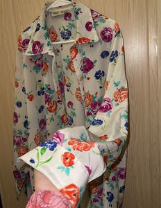 Vintage Floral Print Button-Up Blouse