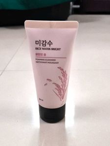 The Face Shop Rice Water Bright Foaming