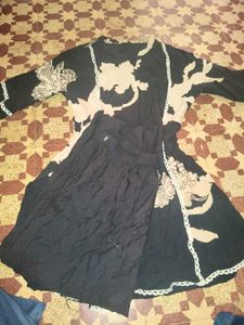 Elegant Black Floral Kurta Set