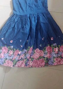 Elegant Navy Floral Vintage Dress
