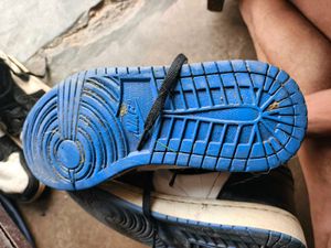 Air Jordan 1 Sneakers