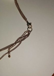Madame: Layered Triangle Necklace