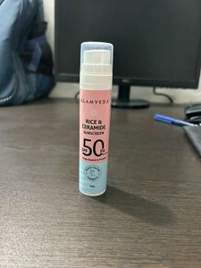 Glamveda Rice &amp; Ceramide Sunscreen SPF 50