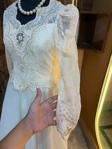 vintage full sleeve White Bridal Gown