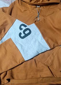 California Crop Top