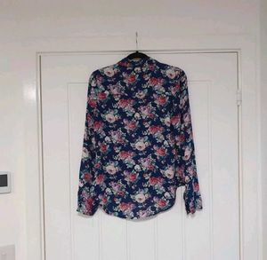New Look Floral Print Button-Up Blouse