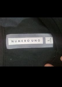 Original Numero Uni Black Graphic T-Shirt