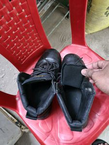 Authentic  CAT Steel Toe Work Boots heal is m