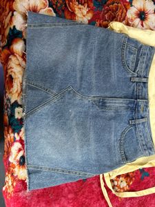 Stylish Denim Mini Skirt ( fixed price )