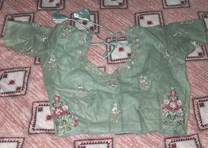 heavy cancan lehanga for wedding
