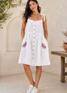 WHITE BRUNCH DRESS