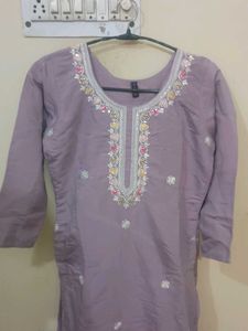 Embroidered Lavender Kurta Set With dupatta