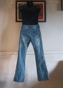 Wide Leg Jeans with Floral Embroidery