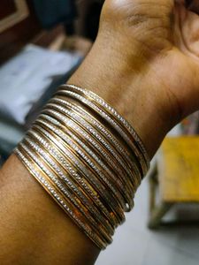 Women Silver Shade Bangles
