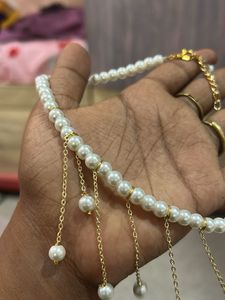 Elegant Pearl Necklace with Gold Chain