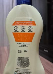 Parachute Advanced Body Lotion (400ml)