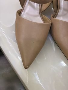 Stylish Pointed Toe Heels