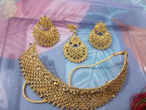 Gold-Tone Kundan Necklace & Earring Set with tika