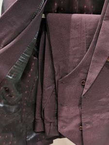 Men's Ethnic Sherwani Set