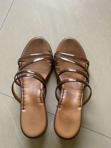 Stylish Brown Flat Sandals