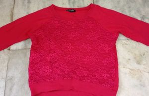 Red full sleeve pullover sweat shirt