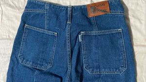 Vintage High-Waisted Denim Jeans