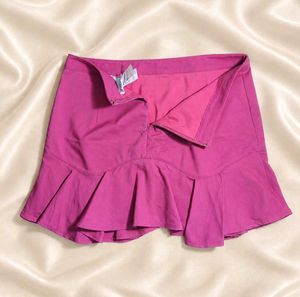 Chic Fuchsia Ruffled Mini Skirt