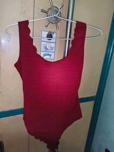 Chic Scalloped Hem Bodysuit