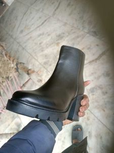 Brand New Ladies Boots 👢
