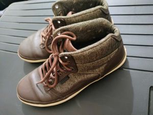 Stylish Vans Brown Mid-Top Sneakers