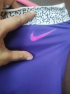 Nike Purple "Just Do It" Leggings original.
