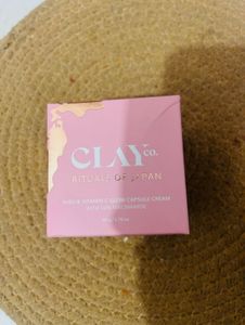Clay Co. Vitamin C Glow Capsule Cream