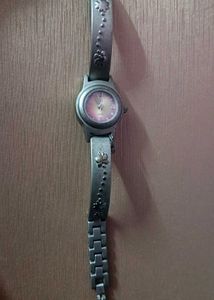 Vintage style Women's Floral Link Quartz watch