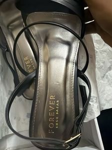 Brand new with tag and box Stylish Black Strappy