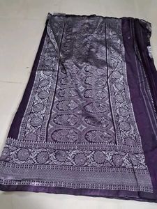 Elegant Purple Paisley Saree