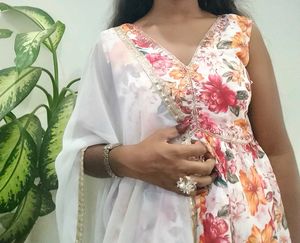 Floral Print Top &amp; Dupatta Set