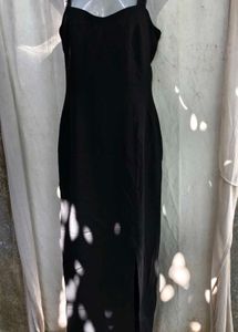 152510. Elegant Black Maxi Dress