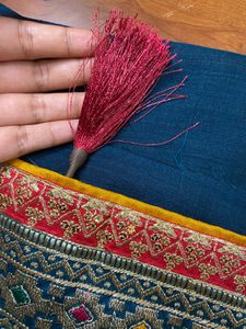🦋Elegant teal Dark Blue Saree with Tassels🦋