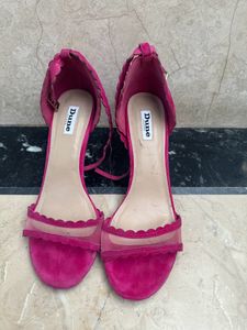 Perfect Pair Of Hot Pink Heels