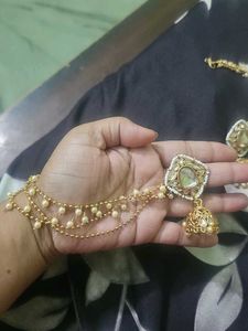 Elegant Pearl &amp; Kundan Earrings