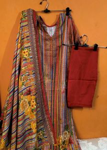 SEMI - WOOLEN MULTI-COLOURED KURTA SET