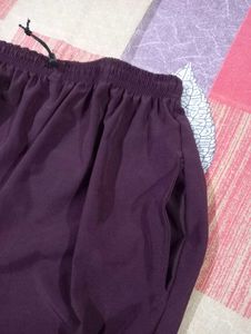 Women solid stylish ns cargo style jogers..