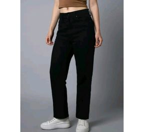 Women Straight Fit Jean's Dark Black