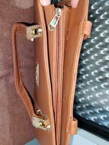 clutch bag