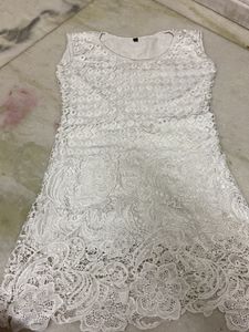 WHITE NETTED TOP